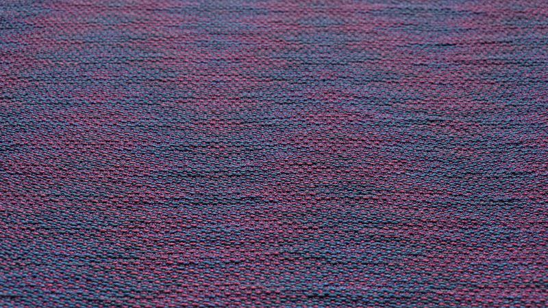 Close-up showing the advancing twill pattern