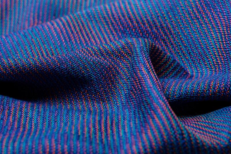Close-up shot of a shawl woven on 12 shafts using the echo-6 technique.