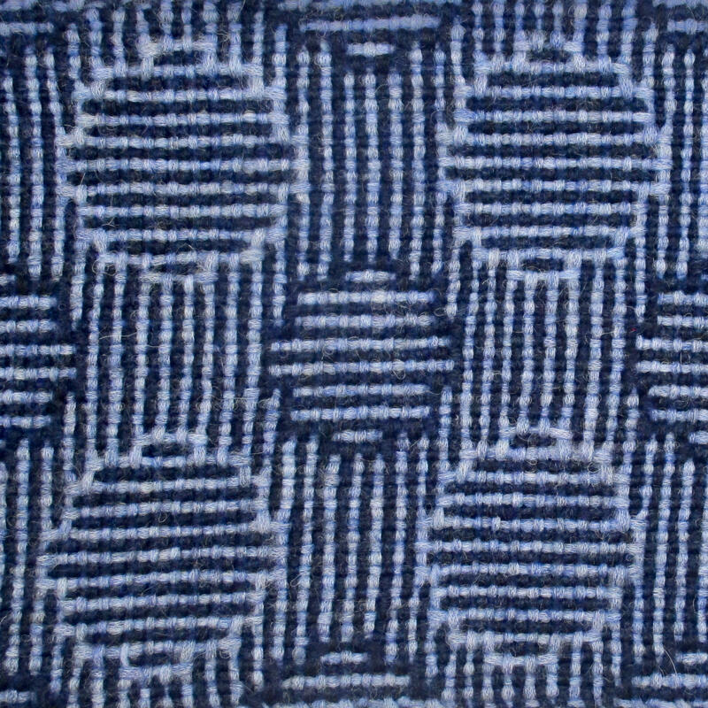 Small Goldilocks shawl showing the back