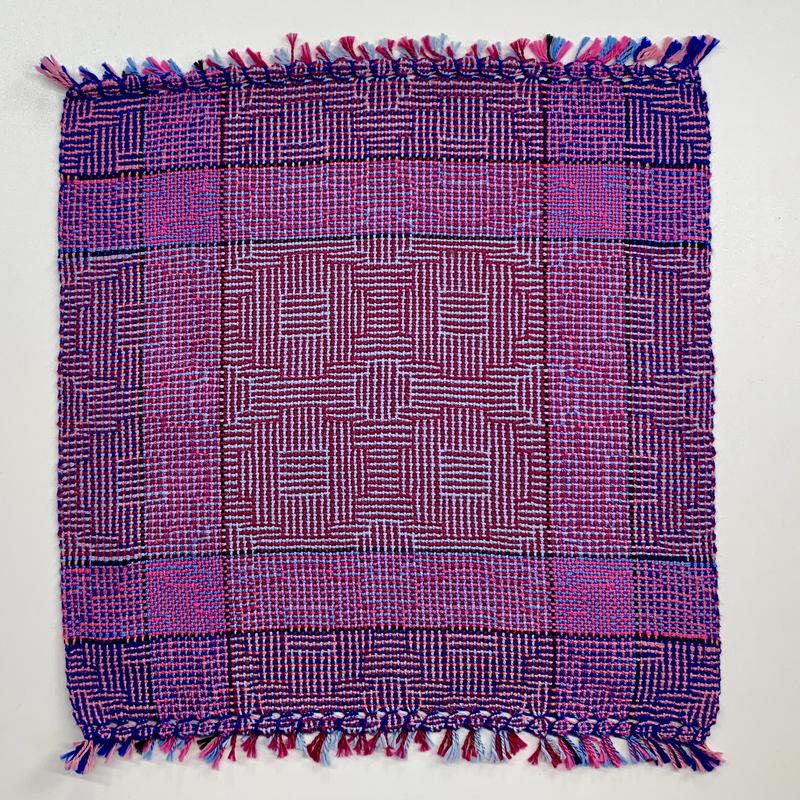 Handkerchief with 4-shaft circle pattern