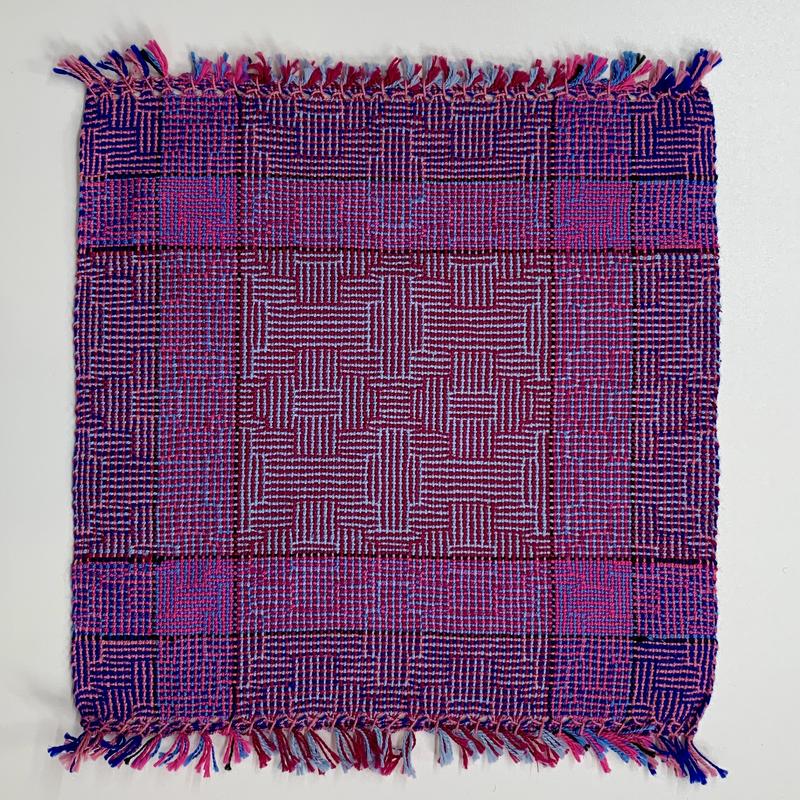 Handkerchief with 4-shaft diamond pattern
