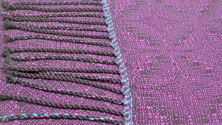 Close-up of the turquoise finishing in Ultraviolet